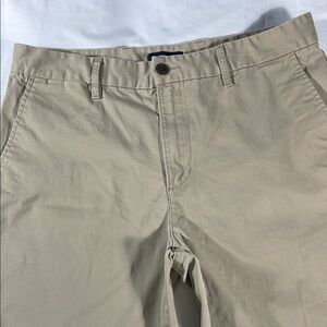 Lands' End mens khaki rugged Traditional flat front8.8.5" chino shorts - size 34
